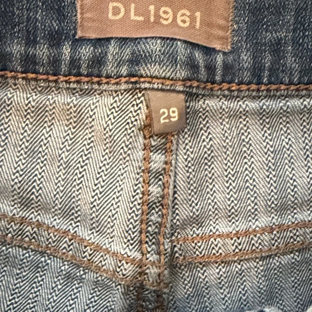 DL1961 Mara Ankle instasculpt Women's Straight Leg crop - Picture 3 of 10